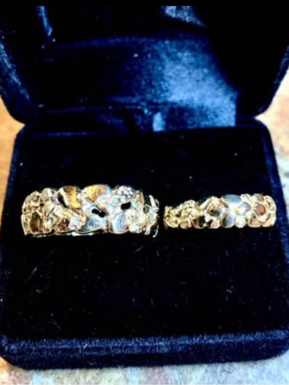 Gold Nugget Style Wedding Band Ring Set - Elegant Gold Jewelry
